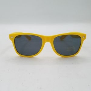 Unisex Hempz Sunglasses.
